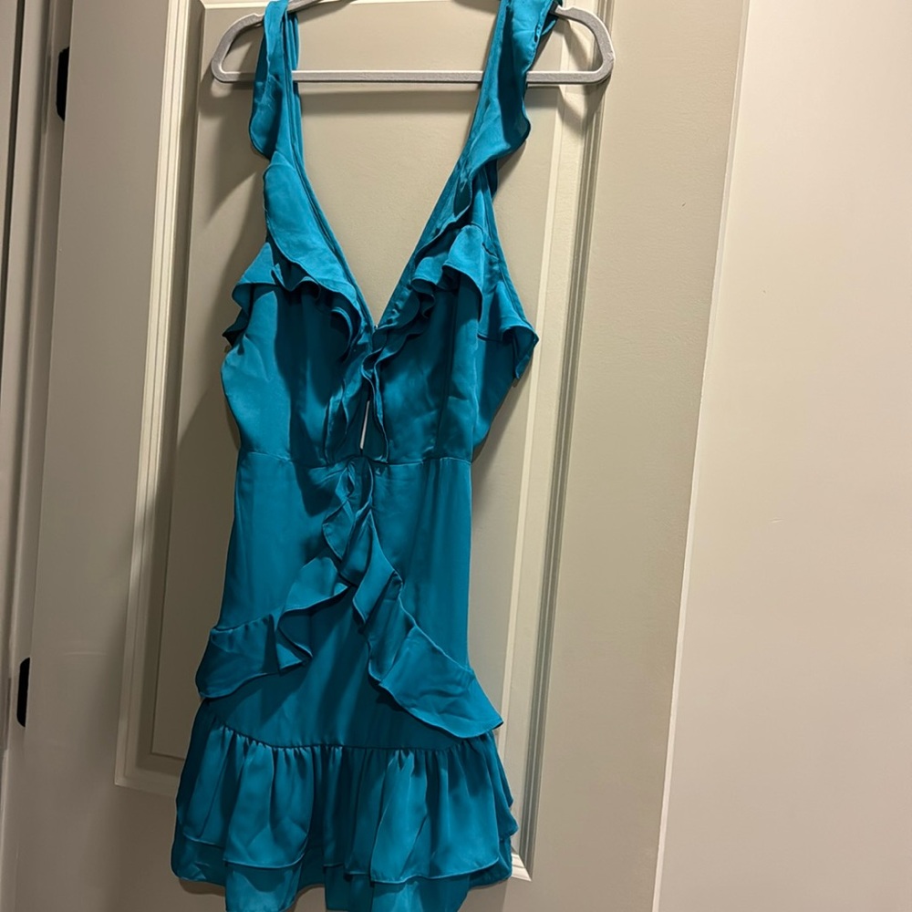 Brand new!! Teale cocktail dress, so flattering and cute!